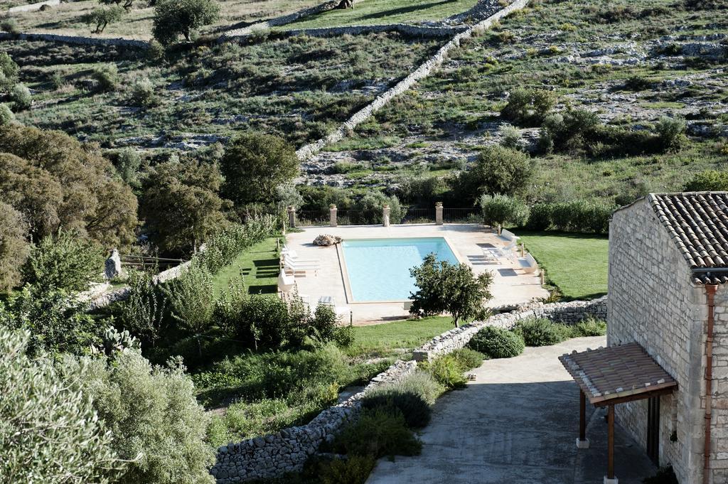 Valle Dell'Acanto Modica Bagian luar foto